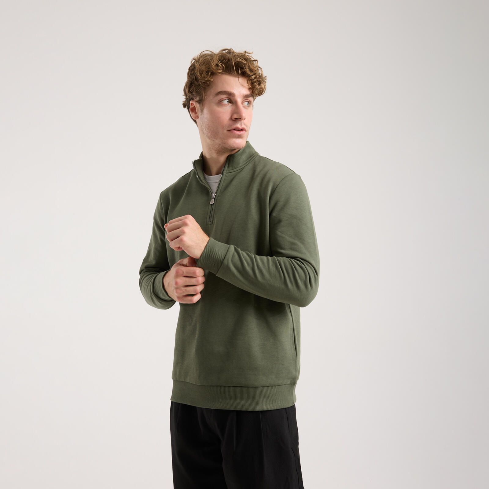 Erkek Koyu Yeşil Yarım Fermuarlı Sweatshirt