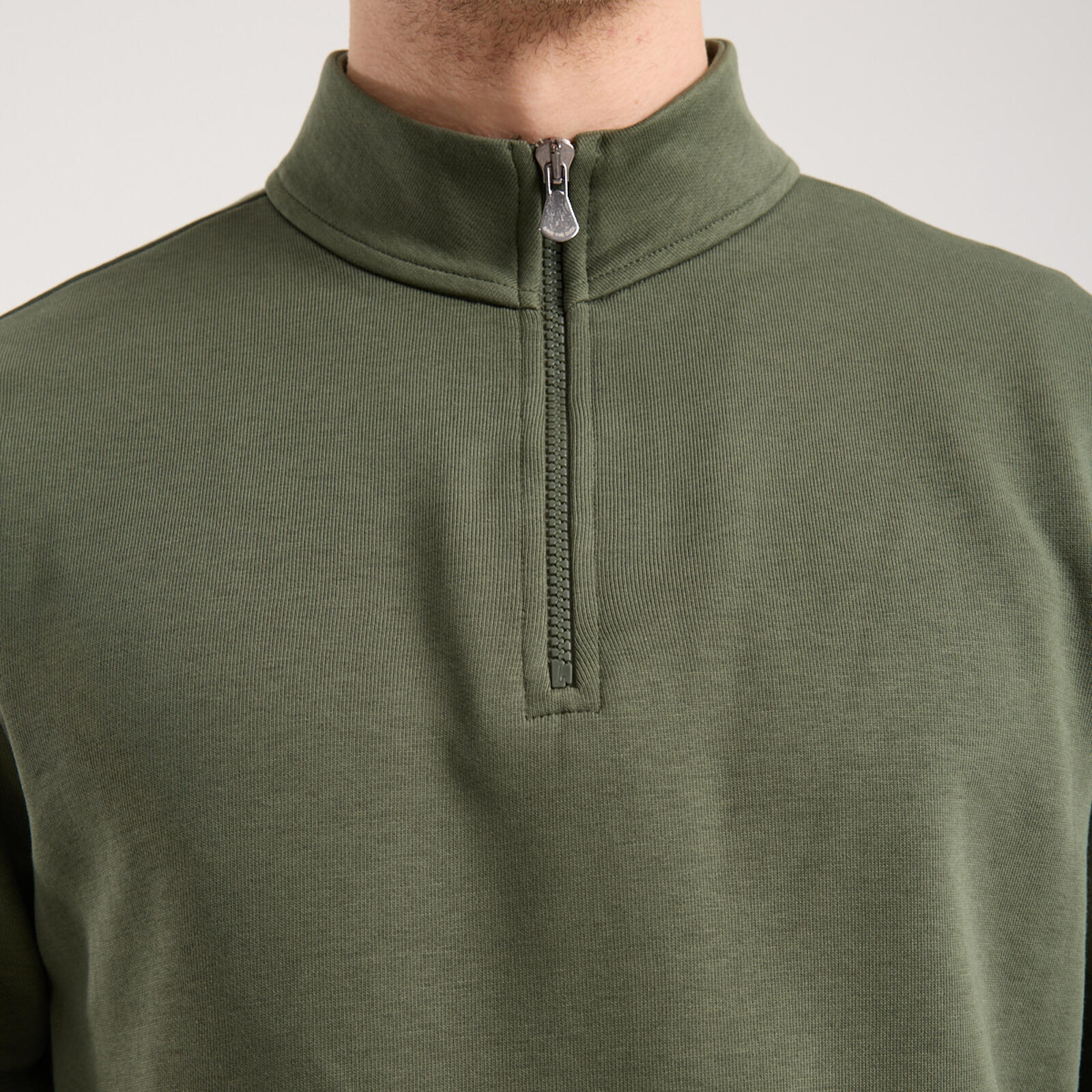 Erkek Koyu Yeşil Yarım Fermuarlı Sweatshirt