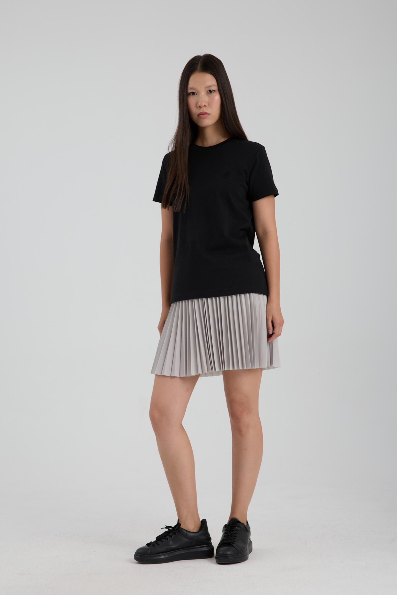 Kadın T-shirt Siyah - Iona