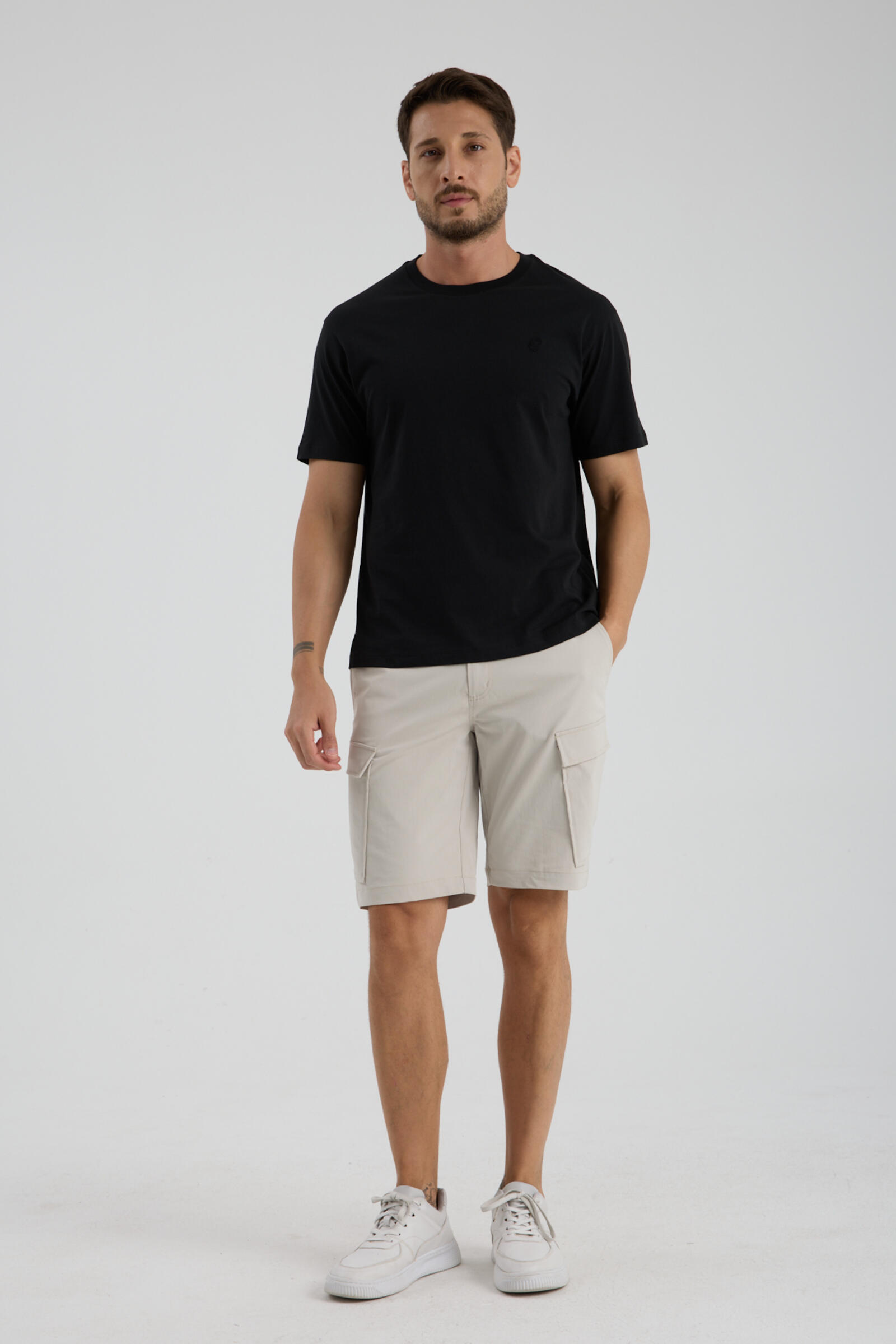 Erkek T-shirt Siyah - Clem