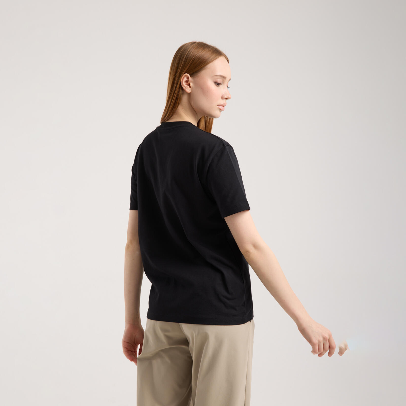 Kadın Siyah Basic T-shirt