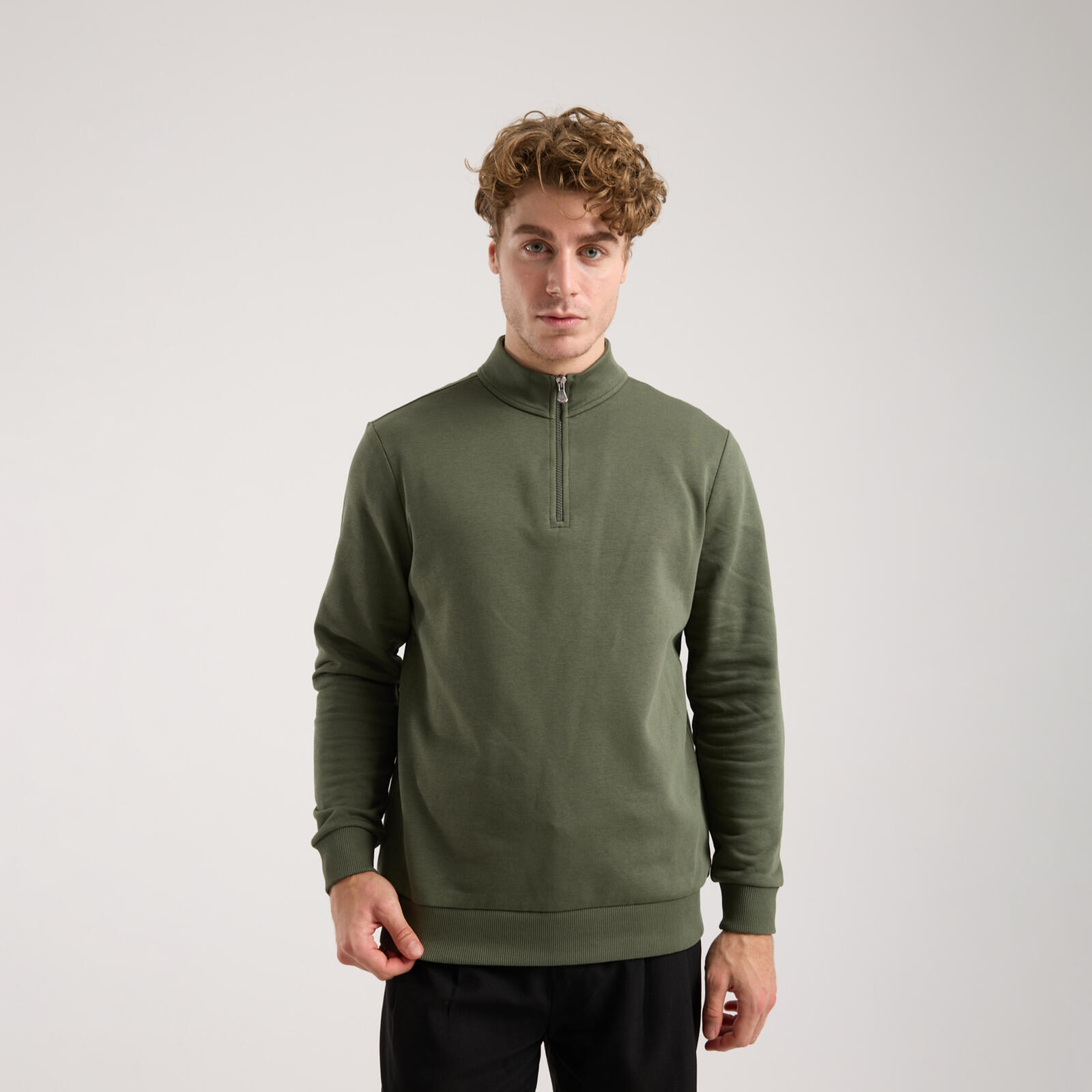 Erkek Koyu Yeşil Yarım Fermuarlı Sweatshirt