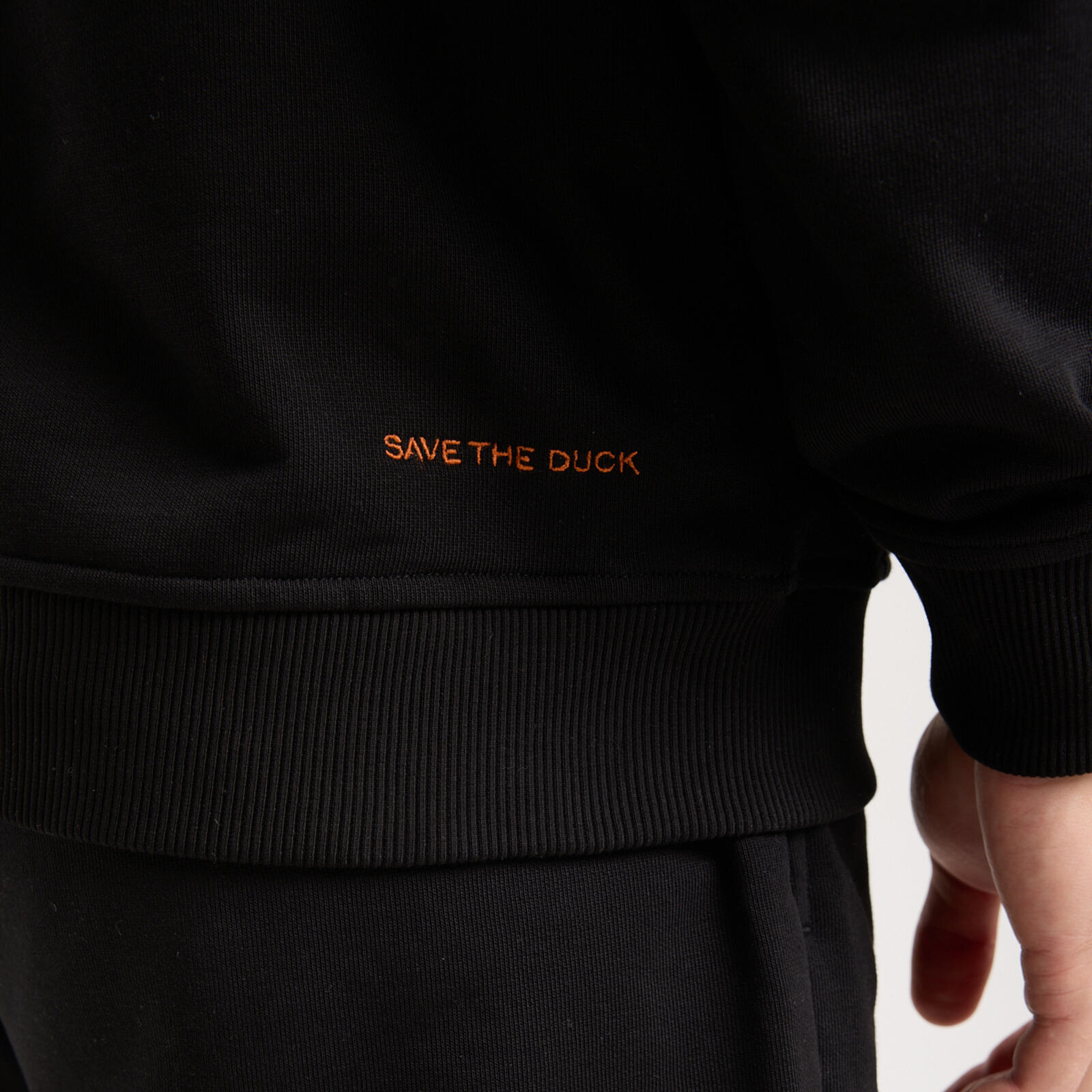 Erkek Siyah Kapüşonlu Sweatshirt
