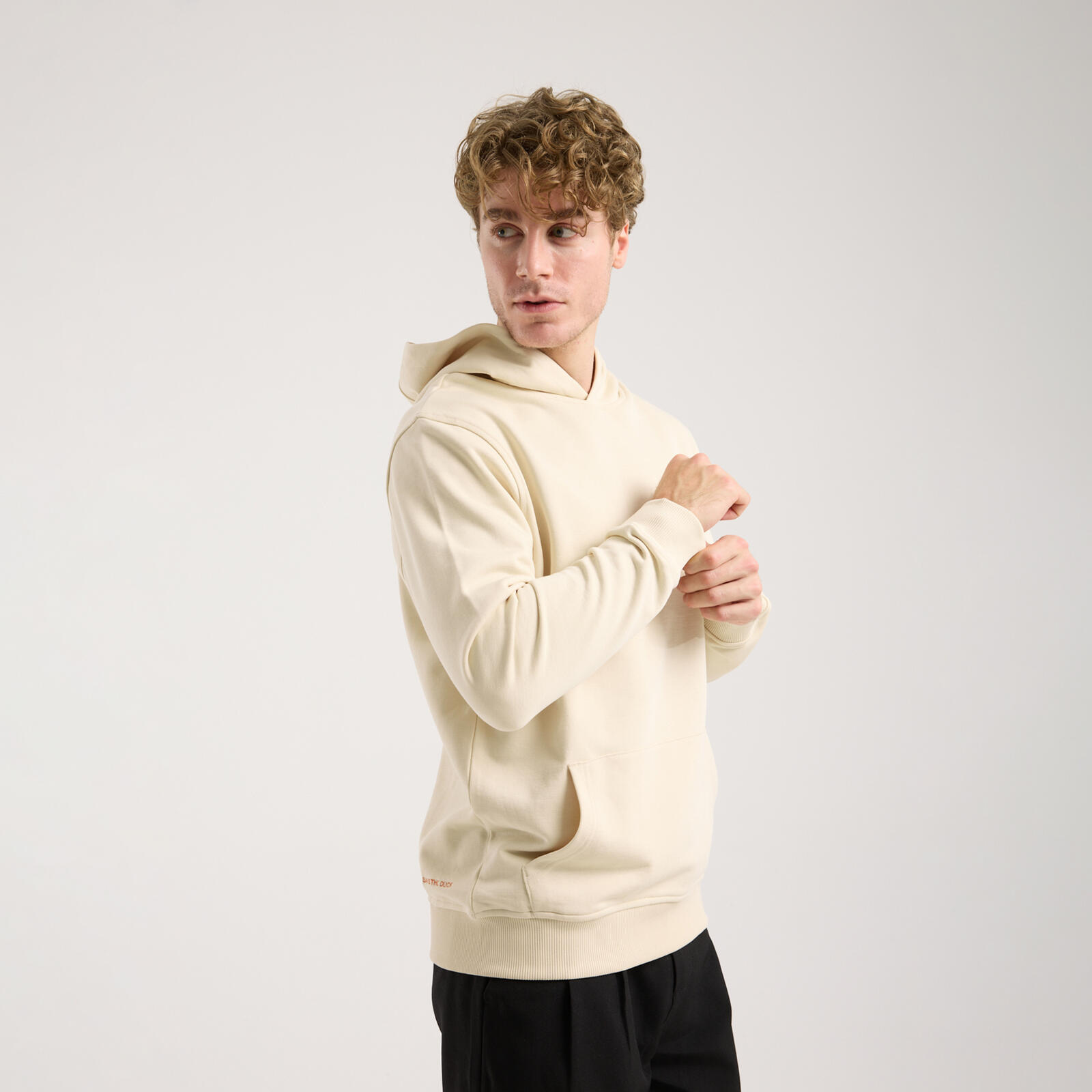 Erkek Kum Beji Kapüşonlu Sweatshirt