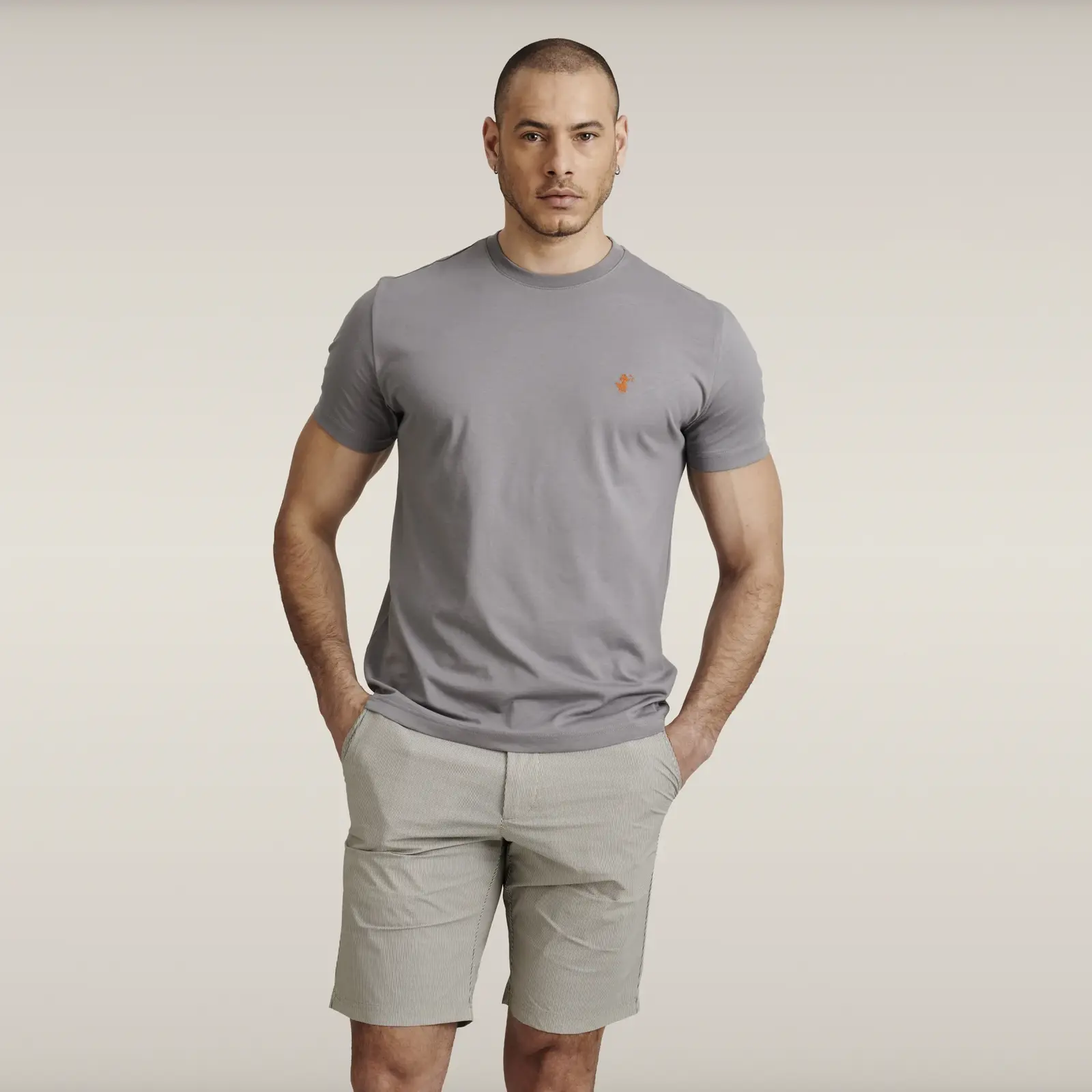 Erkek Koyu Gri Basic T-shirt